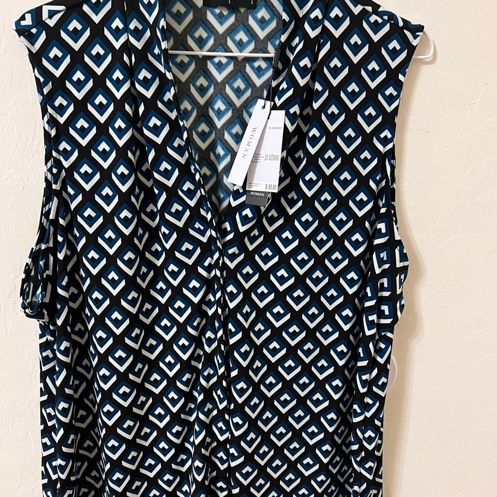 Tahari Blue and White Geometric Button Down Shirt